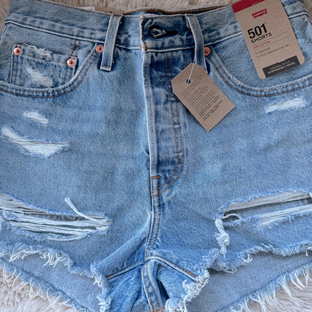 501 shorts - size 27